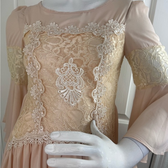 Me Elegant Lace Bell Sleeve Dress.  #180 - Picture 3 of 14